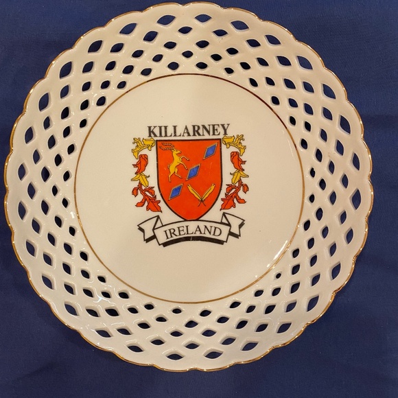Porcelain Gold Trim Open Weave Candy Dish from Ireland - Picture 2 of 3